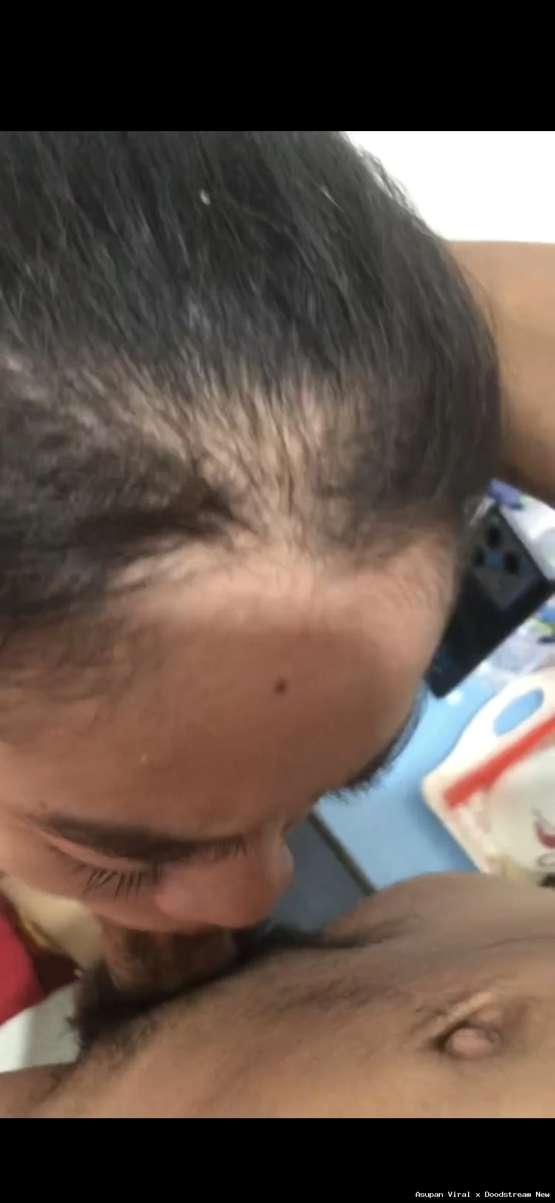 Background nonton video viral ASUPAN BOCIL TERBARU Sok Imut Di Paksa 5epong Sampai Mau Nangis TOP TRENDING Tik Tok