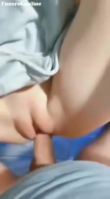 Background nonton video viral Bocil Sd Memek Tembem Dicrot Dalem Tanpa Pikir Lama Di SodokLagi Special Dood